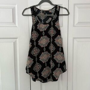 Women’s M Elegant geometric flowy summer tank top hippie